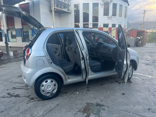 Imagen 3 de 14 de Chevrolet Spark Sincronico