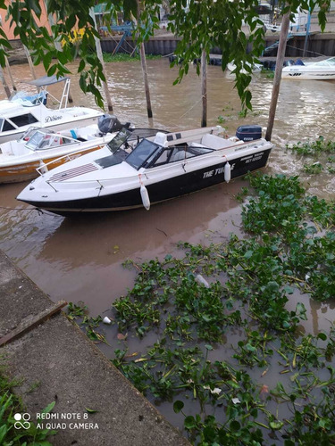 Lancha Deportiva Bermuda Marama 225 Hp Cuddy Baño Titular