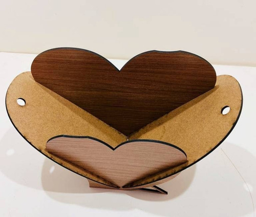 Imagem 6 de 7 de Cesta Coração 18cm Mdf Marrom 3mm - 10 Unidades