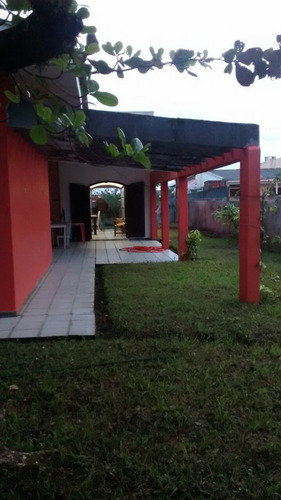 Imagem 1 de 12 de Casa Com 3 Dormitórios À Venda Com 156.4m² Por R$ 250.000,00 No Bairro Marissol - Pontal Do Paraná / Pr - Mtc-002