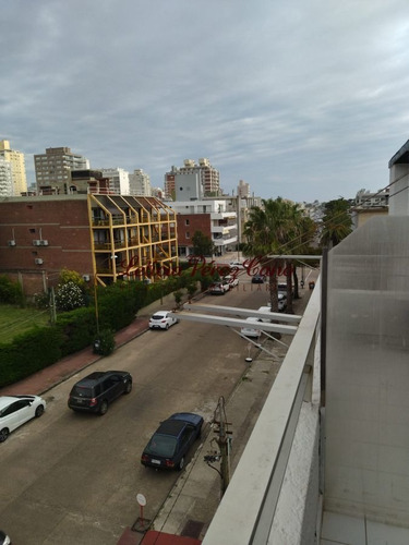 Imagen 24 de 30 de Venta Apartamento 3 Dormitorios En Peninsula, Punta Del Este