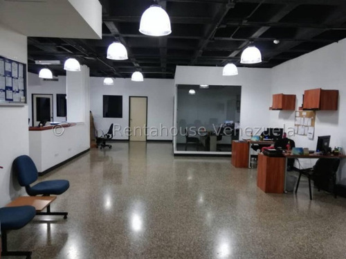 Edificio En Venta Urb. Boleíta Norte Calle Urb Industrial Albores Leoncio, Caracas