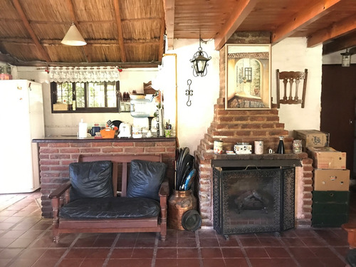 Casa Chalet En Venta Barrio Privado Ubicado En Escobar, Escobar