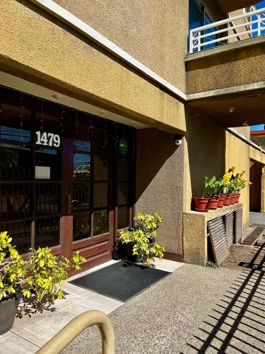 A 2 Cuadras De Uss Y Calle Paicaví, 2 Dorm + Servicio