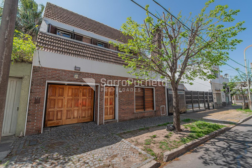 Venta Casa 4 Ambientes En Ramos Mejia.