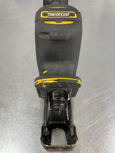 Sierra Recíproca Inalámbrica Brushless 20v Dewalt Dcs369 (Usado)