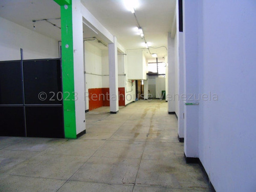Local Comercial ( Pb / A Pie De Calle / 2 Niveles) Alquiler Parroquia La Candelaria Mls - 23-18098