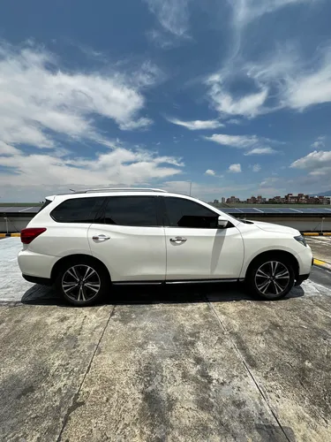 Nissan Pathfinder 3.5 R52 Exclusive