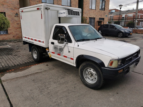 Toyota Hilux 1995 Con Thermo King