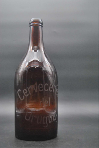 Antiguo Botellon Botella Cervecería Uruguay 2l Coleccion