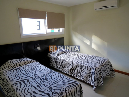 Imagen 5 de 10 de Casa En Solanas Alquiler