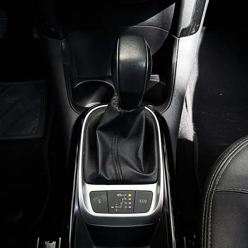 Citroën C4 Cactus 1.6 Shine Turbo Aut