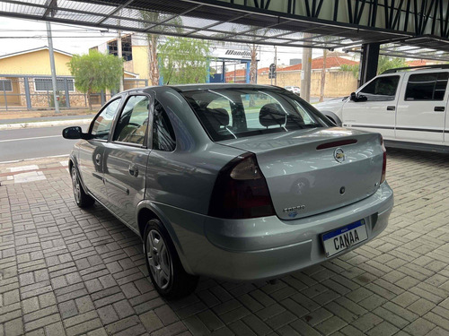 Chevrolet Corsa 1.4 MPFI PREMIUM SEDAN 8V FLEX 4P MANUAL