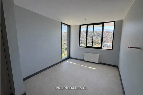 Casa En Condominio En Arriendo En Lo Barnechea