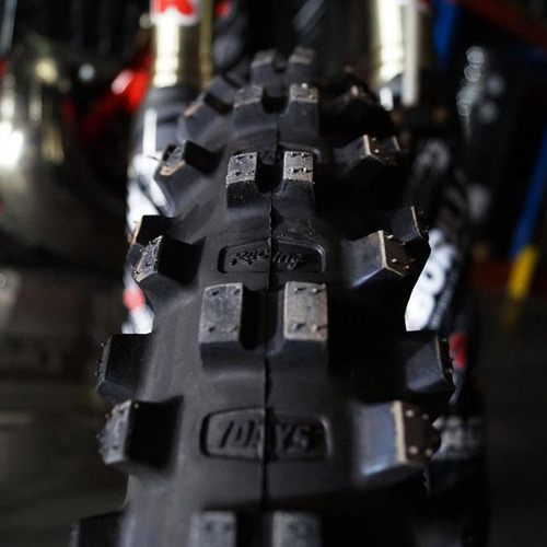 Pneu Dianteiro Borilli 7 Days Enduro Soft 90/100-21 Trilha
