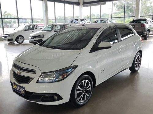 Chevrolet Onix Onix 1.4 MPFI LTZ 8V FLEX 4P AUTOMÁTICO