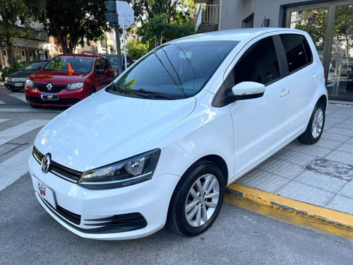 Volkswagen Fox 1.6 Connect