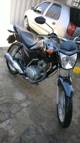 Imagem 2 de 5 de Honda Moto Cg Fan