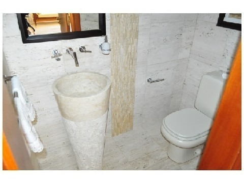Imagen 9 de 17 de Casa En Venta De 5 Dormitorios En Playa Mansa (ref: Lij-1490)