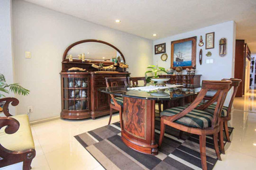 Departamento En Venta En La Del Valle