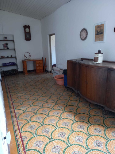 Imagen 8 de 12 de Al946 Venta Casa Con Jardin, Gran Fondo 5 Ambientes Peñarol