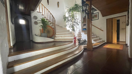 El Arrayan Gran Casa Venta Con Increible Vista Lo Barnechea