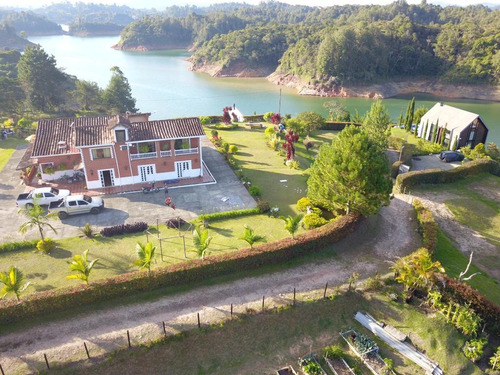 Espectacular Isla En Venta Con Casa Finca En La Represa De Guatape.