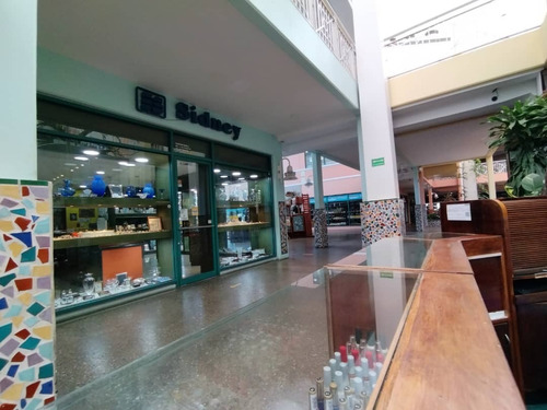 Imagen 6 de 7 de Fondo De Comercio En Centro Comercial Rattan Plaza