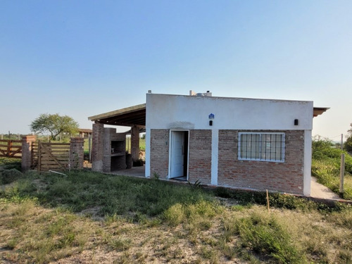 Imagen 13 de 18 de Casa Quinta De Un Dormitorio, Con Vista Al Rio En Quinto Cuartel