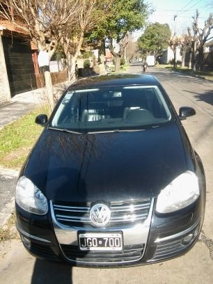 Imagen 3 de 10 de Volkswagen Vento 1.9 I Luxury 2010