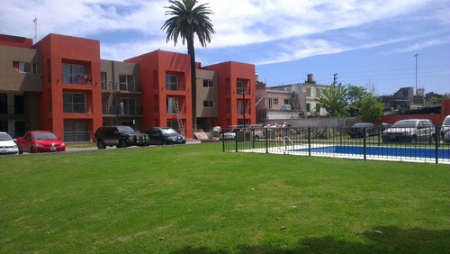 Imagen 3 de 3 de Cochera - San Miguel