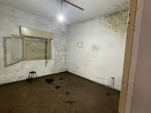 Casa En Venta 3 Ambientes Con Local En Ramos Mejía