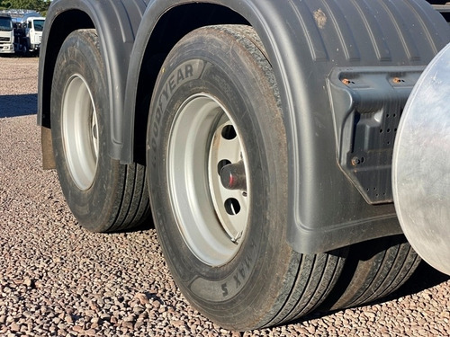 Imagem 8 de 15 de Scania R 440 6x4 - Automáico