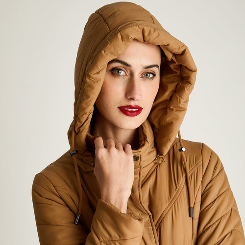 Parka Larga Con Cierre Frontal Y Gorro Camel Mujer Moda Invi