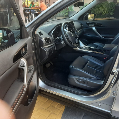 Mitsubishi Eclipse Cross 1.5 Hpe Turbo Cvt 5p