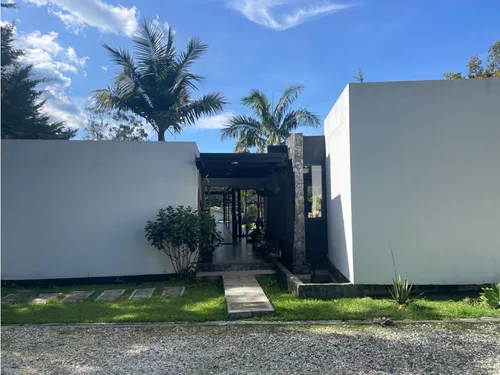 Casa En Arriendo En Rionegro Vía La Ceja