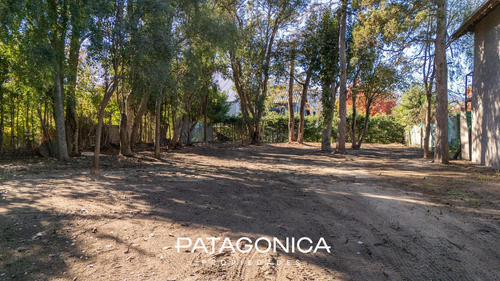 Lote De 665 M2 Con Proyecto Aprobado - Barrio Tres Cerros.