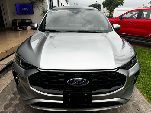 Ford Escape 198 St-line elite 5p At