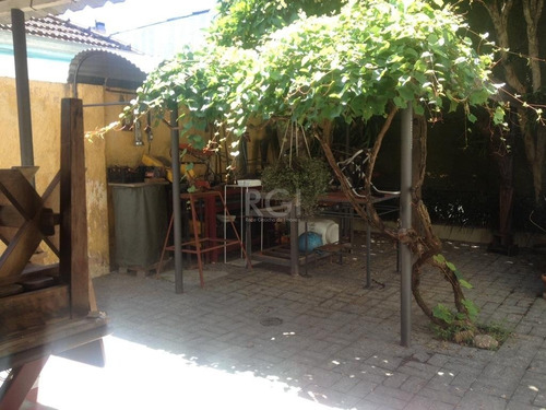 Casa Em Partenon Com 2 Dormitórios - Pj3040