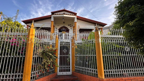 Gbf 25-2120 Venta De Hermosa Casa Con Terreno San Jacinto Comuníquese Ya.