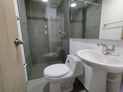 Apartamento En Arriendo En Ciudadela Pangola. Cod A8014697