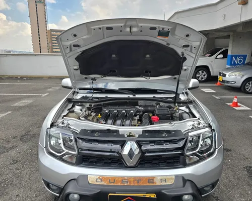Renault Duster Oroch 2.0 Dynamique