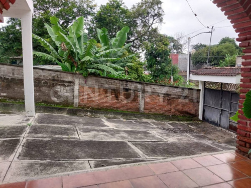 Casa En Venta / Renta En Suchitlán, Colima