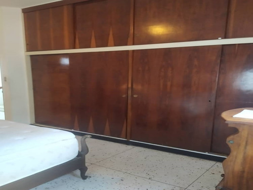 Imagen 28 de 30 de Casa En Venta - Urb Colinas De Los Ruices- Yvelisse Herrera Asesor Inmobiliario Re/max Vip Lpg 04241767041