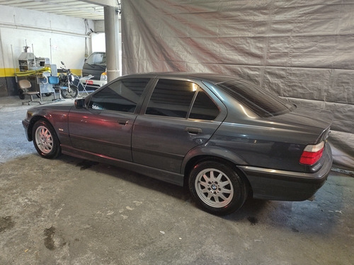 Bmw Serie 3 1998 2.5 Exclusive 4p