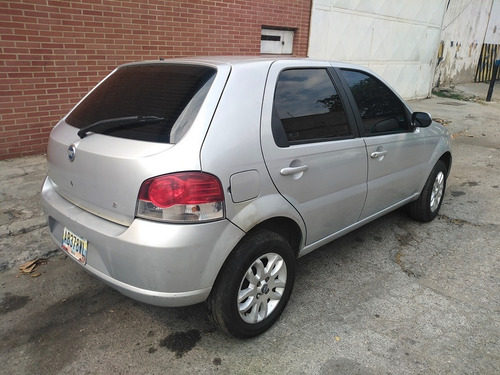 Imagen 4 de 11 de Fiat Palio Hlx Sincronico