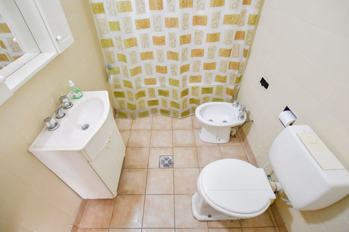Imagen 13 de 30 de Casa Venta 2 Dormitorios La Plata