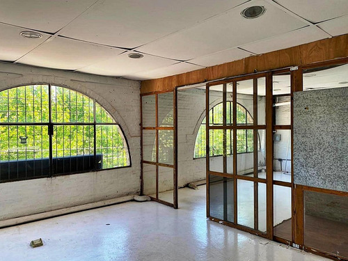 Imagen 11 de 16 de Venta Galpón Con Local En San Isidro