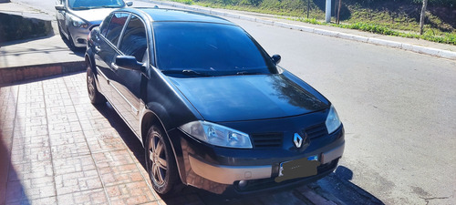 Renault Megane Sedan 2.0 Previlège Aut. 4p