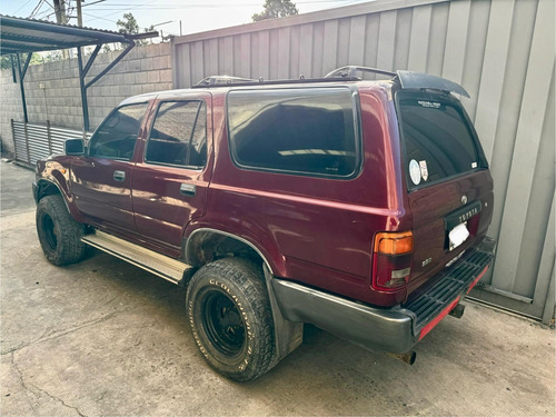 Toyota 4Runner 2.8 L D
